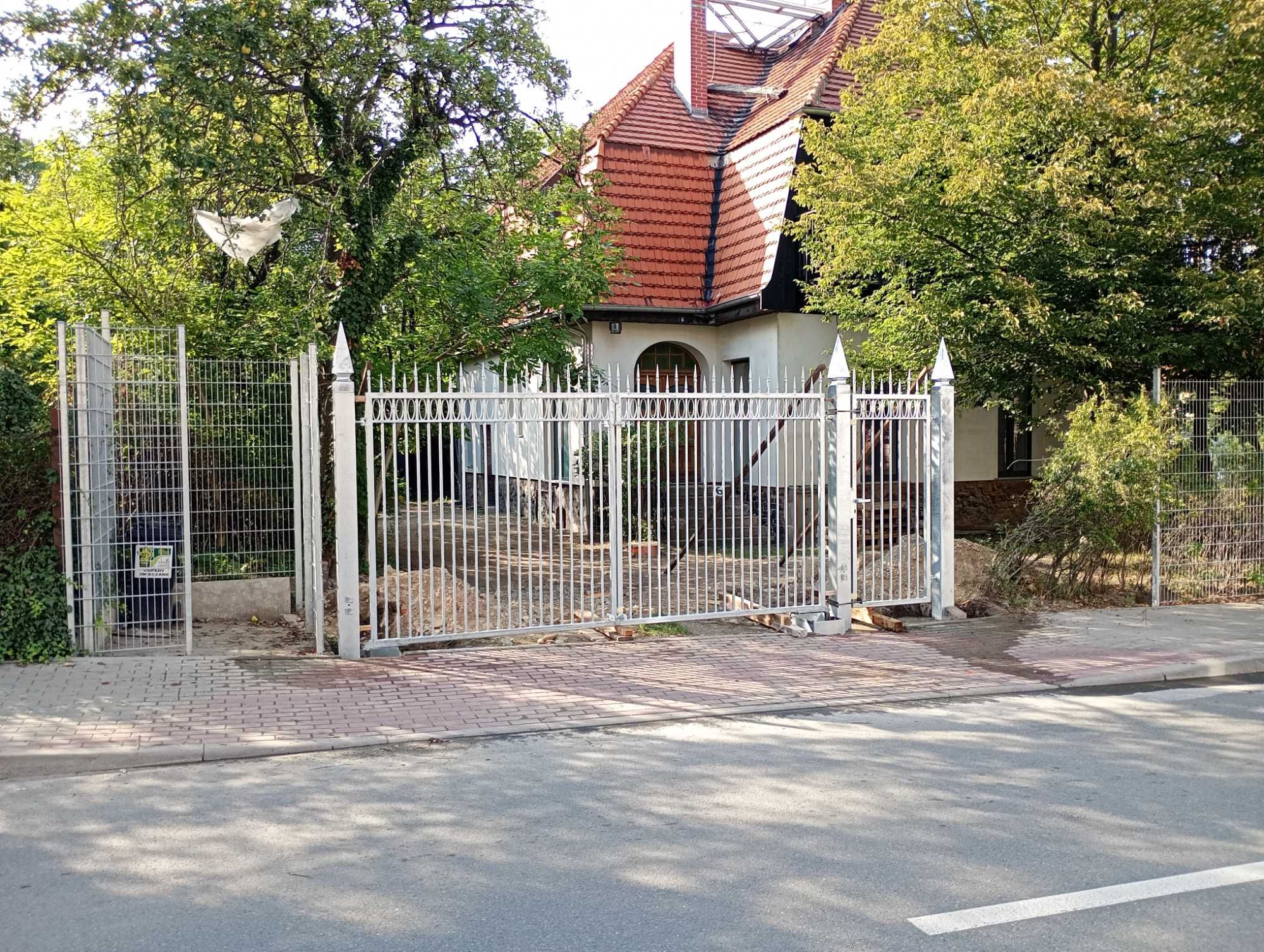 Brama posesyjna premium