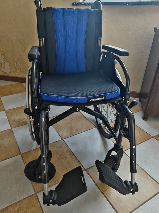 Wózek inwalidzki aluminiowy