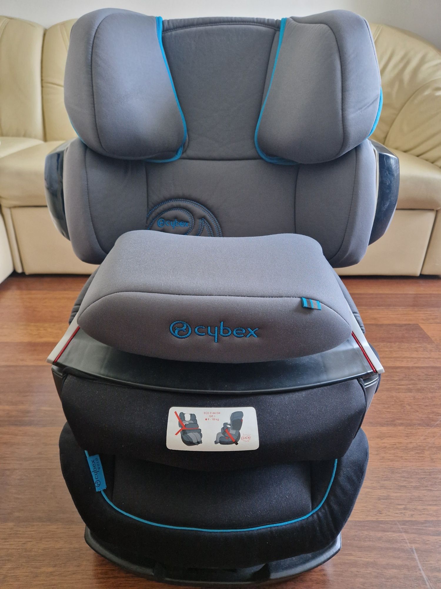 Fotelik Cybex Juno 2-Fix