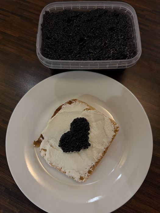 Ікра чорна (веслоніс) 250грам