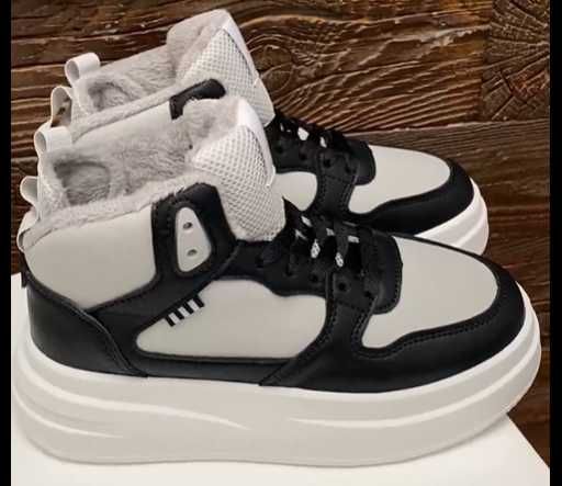 !! ЦІНУ ЗНИЖЕНО !! Жіночі Утеплені кросівки на зиму за АКЦІЙНОЮ ЦІНОЮ