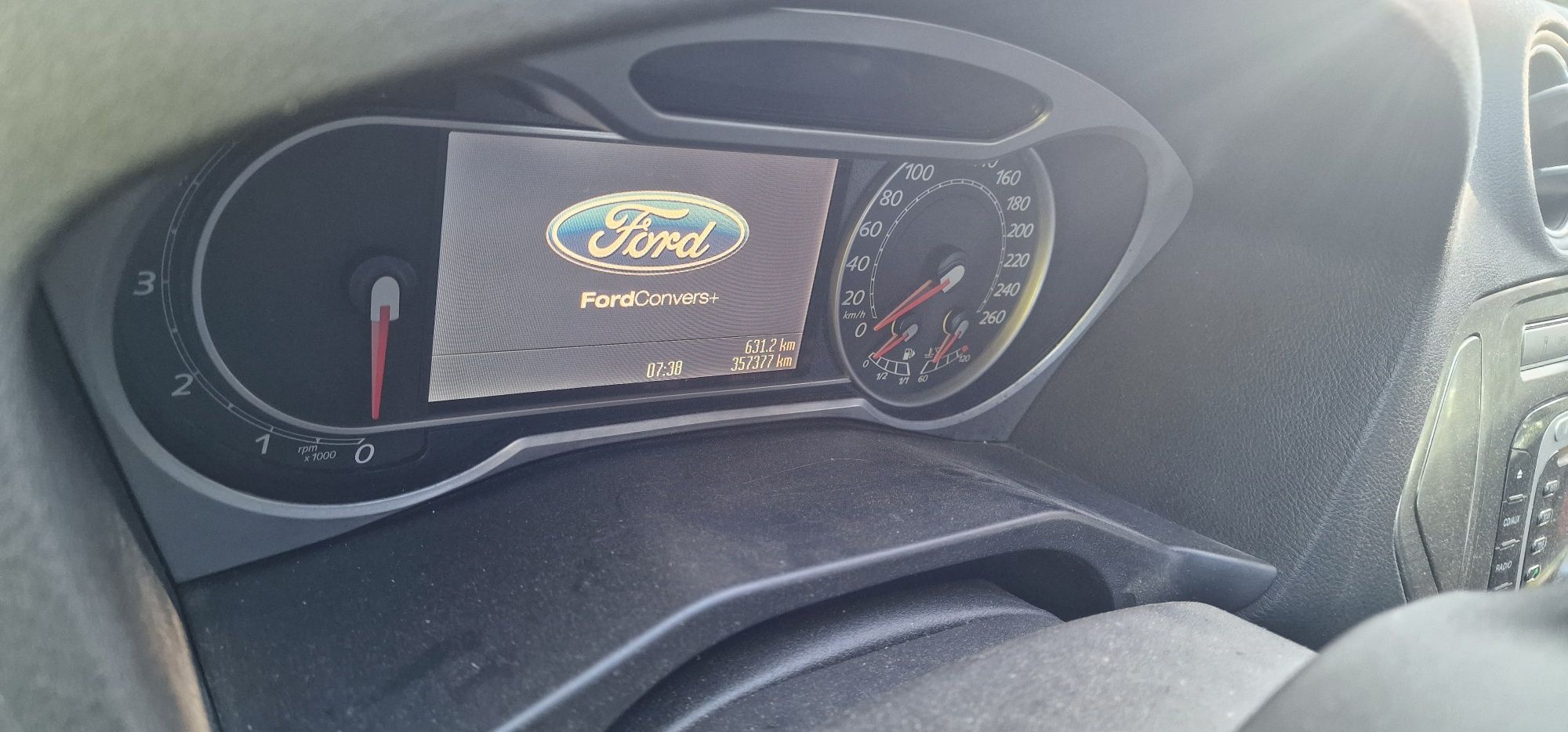 Ford mondeo części 2.0 tdci kolor x6 części maska drzwi lampy