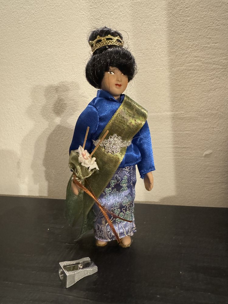 Lalka vintage Chinka Japonka Wietnamka