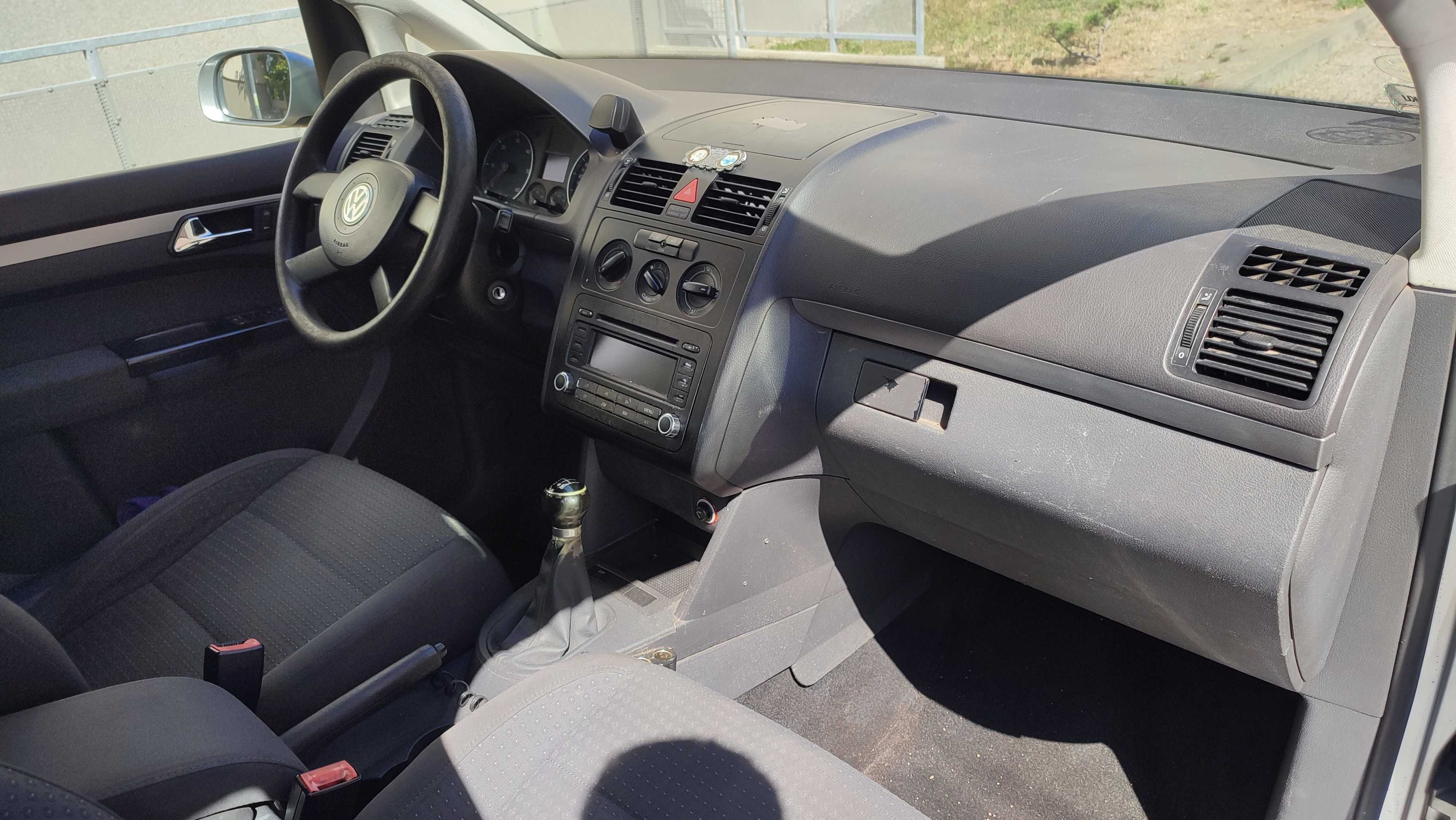 Volkswagen Touran 1.9 tdi 105 km 2006 rok