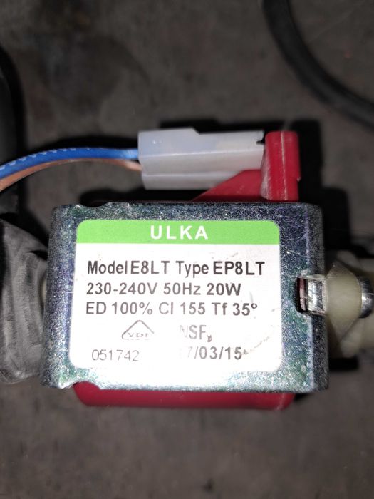 Pompa ciśnieniowa EP8LT do odkurzacza piorącego (KL651U4A6A)