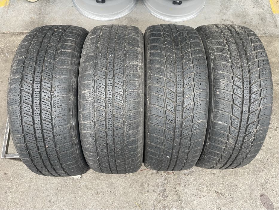 Шини зимові R15 185 55 дві пари Склад Осокорки