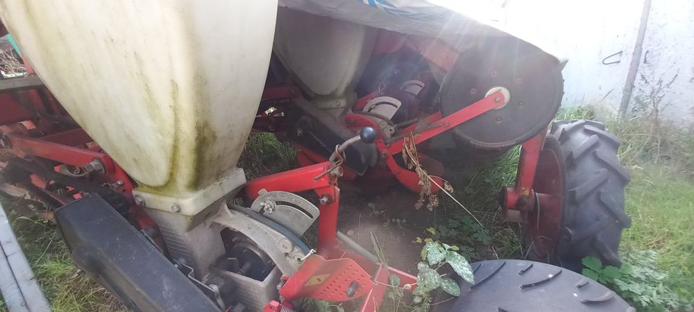 Сівалка упс 8 з транспортним