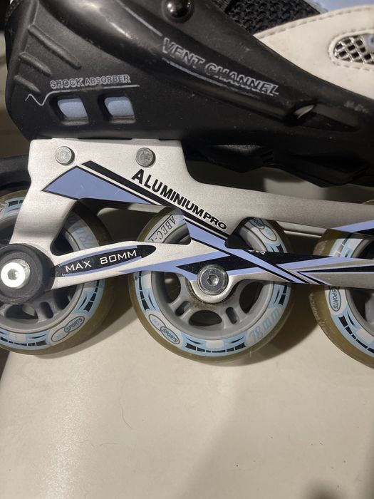 ROLKI fitnesowe rozm 41 - kolka kauczukowe, stan bardzo dobry