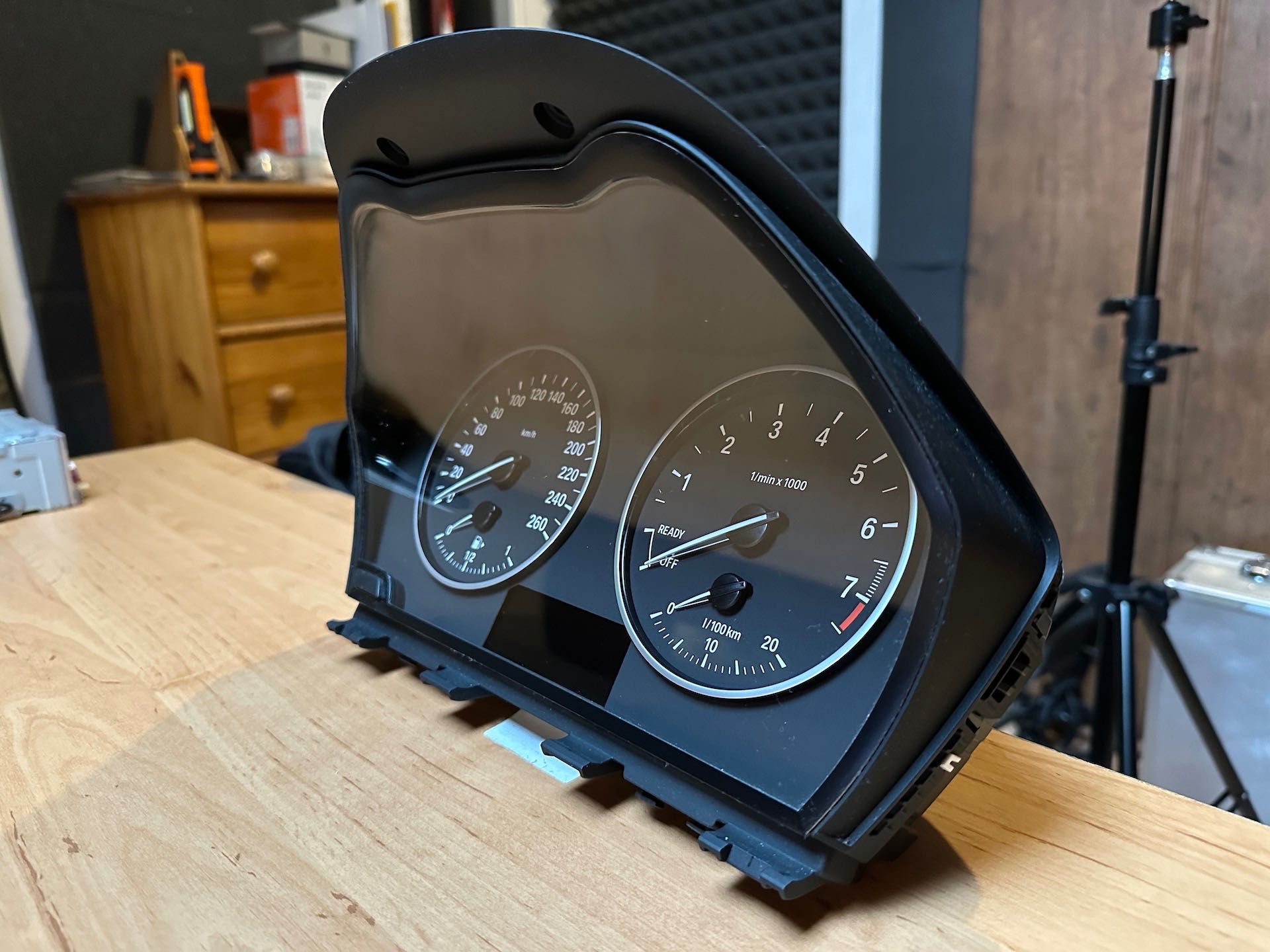 BMW 2 Active Tourer F45 - zegary LCD czytnik radio - komplet (benzyna)