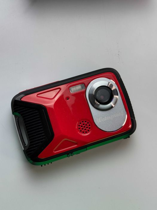 Цифровий фотоапарат Waterproof Vmotal WDC-8026 Red 6400x4800 30 Мп