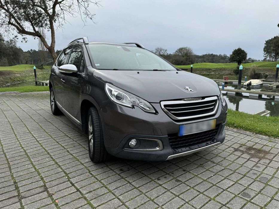 Peugeot 2008 1.6 e-HDi Active Automático