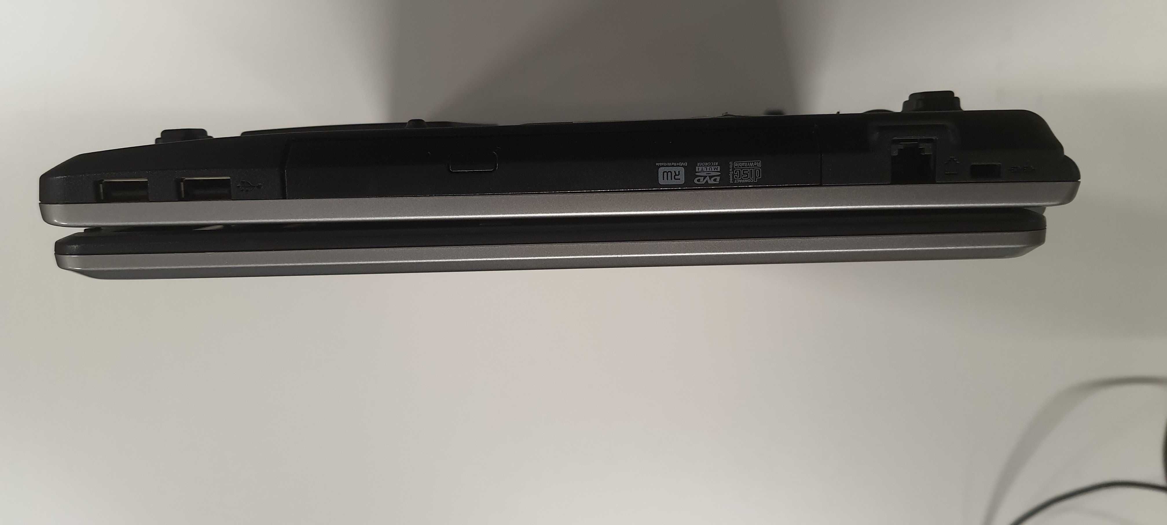 Laptop Maxdata bez baterii
