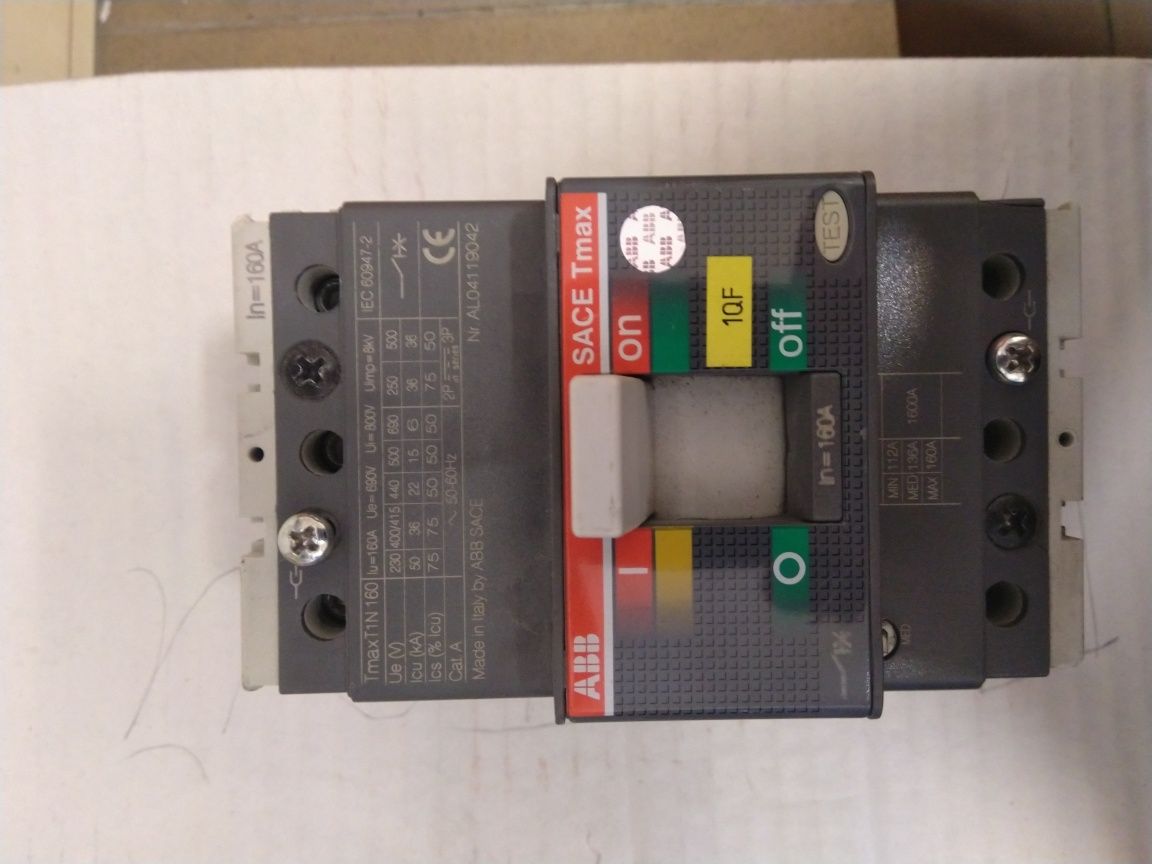 Автоматический выключатель 3-полюсный ABB SACE Tmax 160А