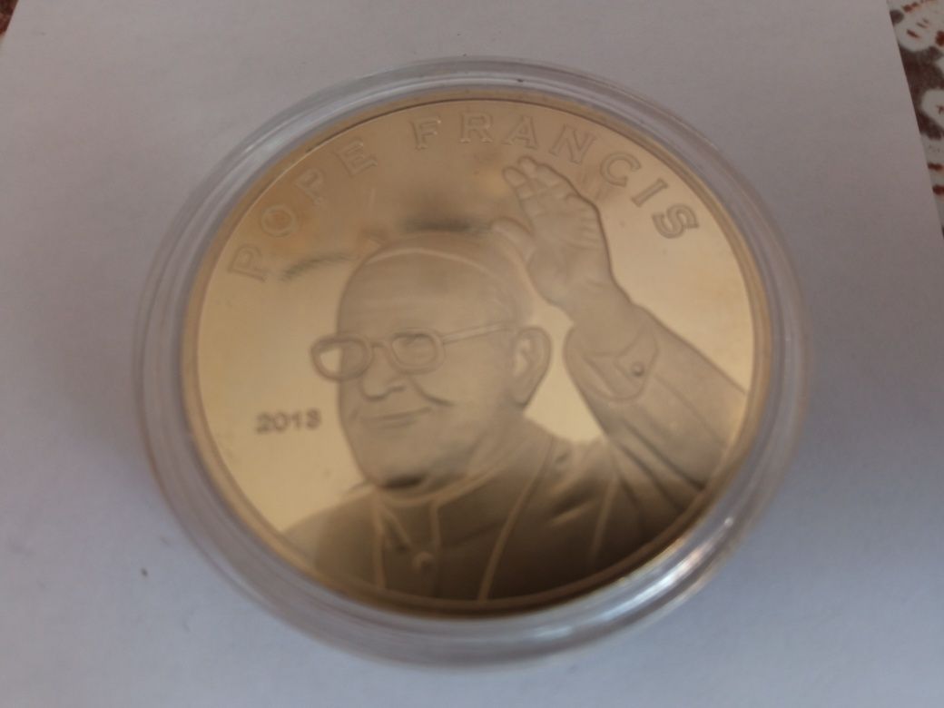 Medal Pope Francis