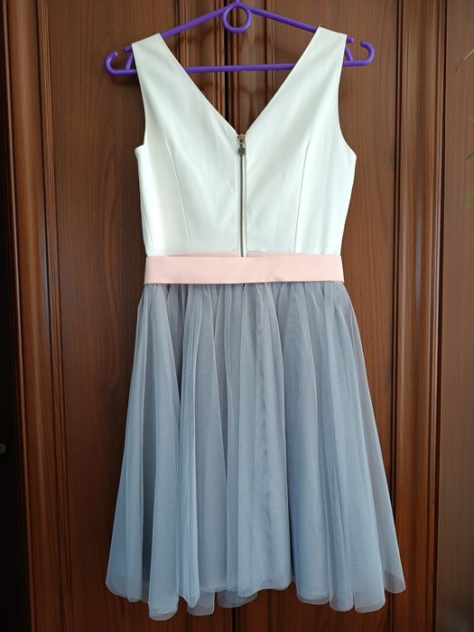 Sukienka biała szara z kokardą paskiem różowa tiulowa wesele poprawiny