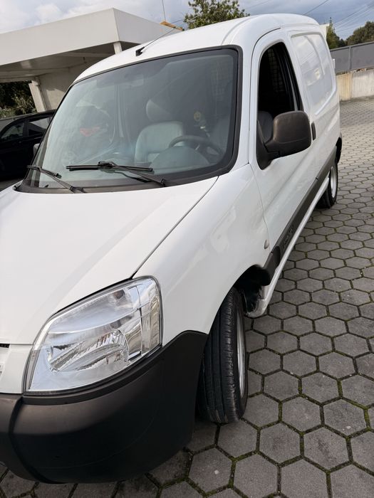 Citroen berlingo 2.0hdi em muito bom estado
