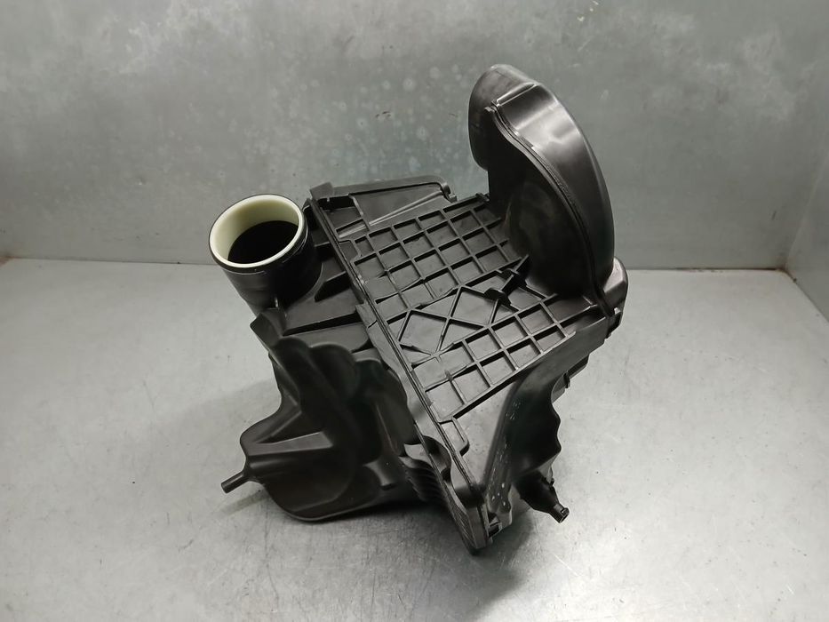 Caixa filtro ar RENAULT Megane IV (B9A/M_)