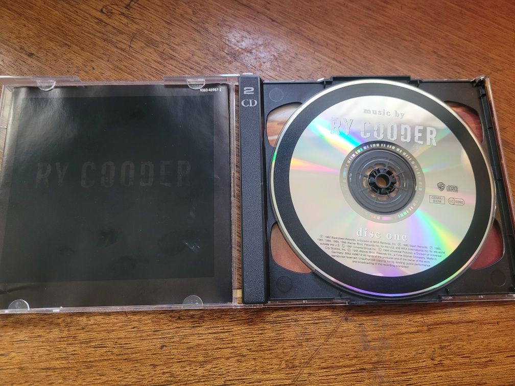 CD × 2 Music by Ray Cooder 1995 Warner