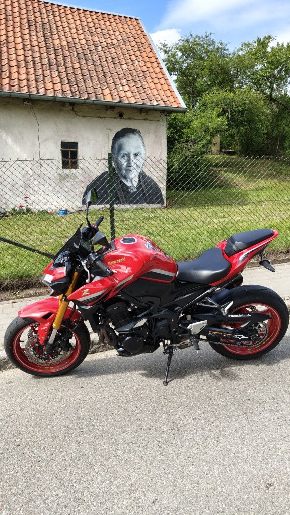 Kawasaki Z900 salon Polska