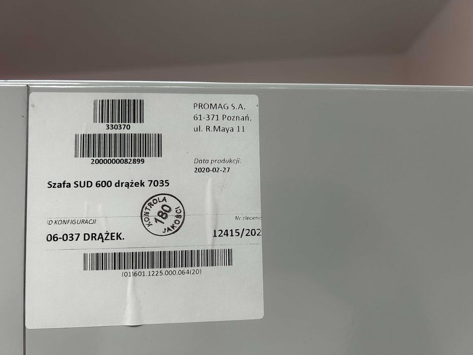 Metalowa SZAFA UBRANIOWA z drążkiem firmy PROMAG