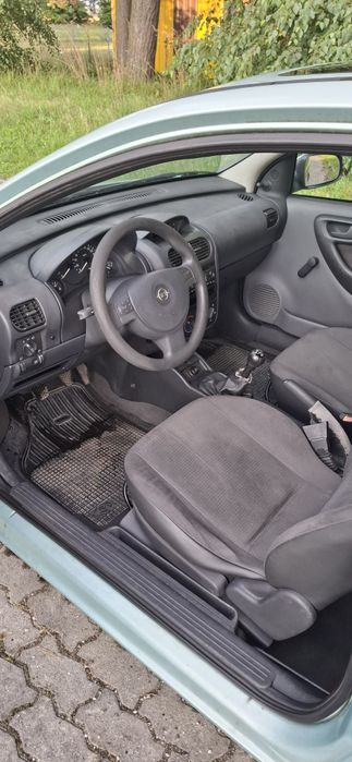 Opel corsa C 1.0