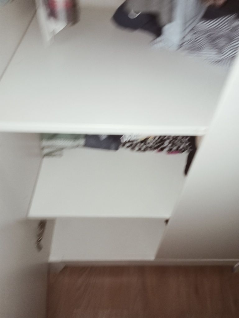 Vendo roupeiro criança