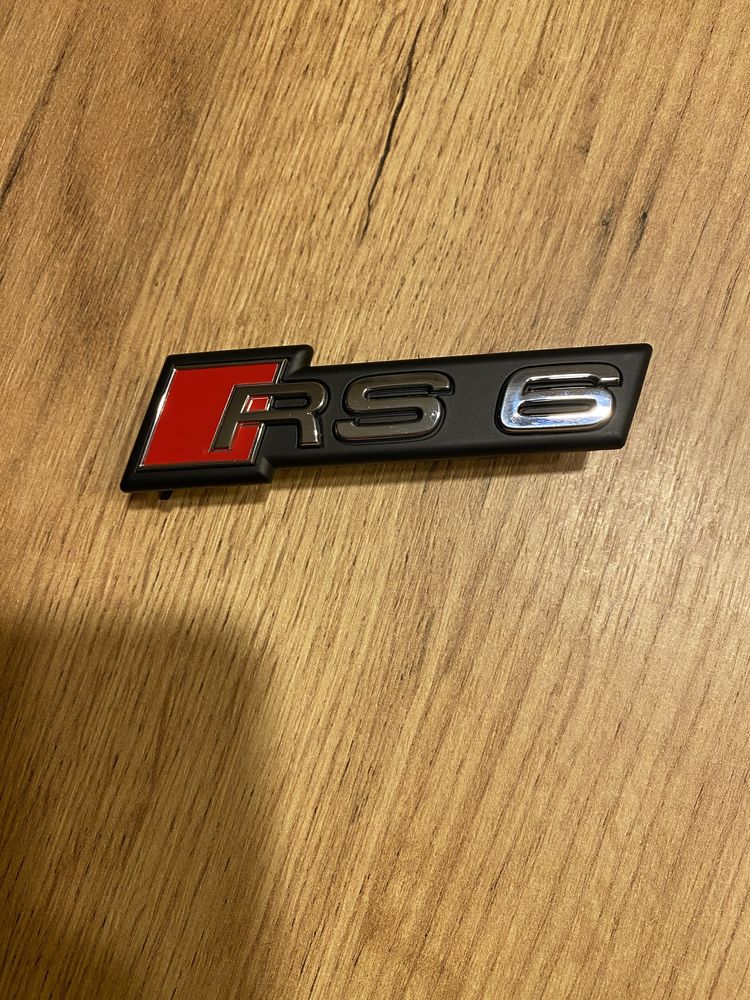 Emblemat RS 6 audi
