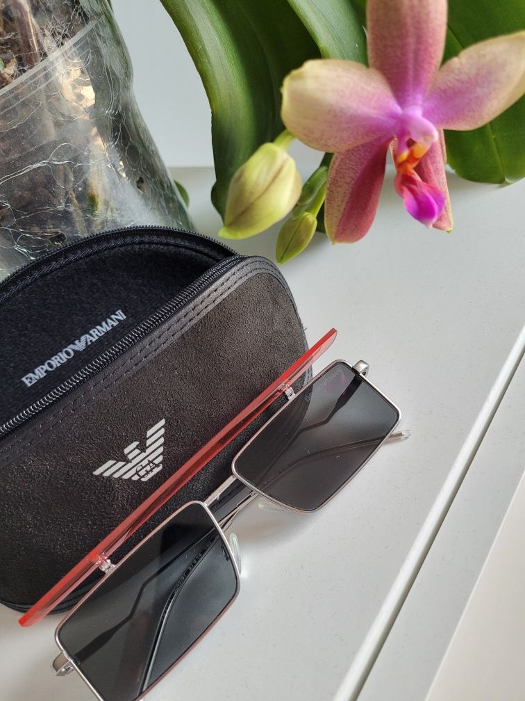 Emporio Armani stylowe okulary