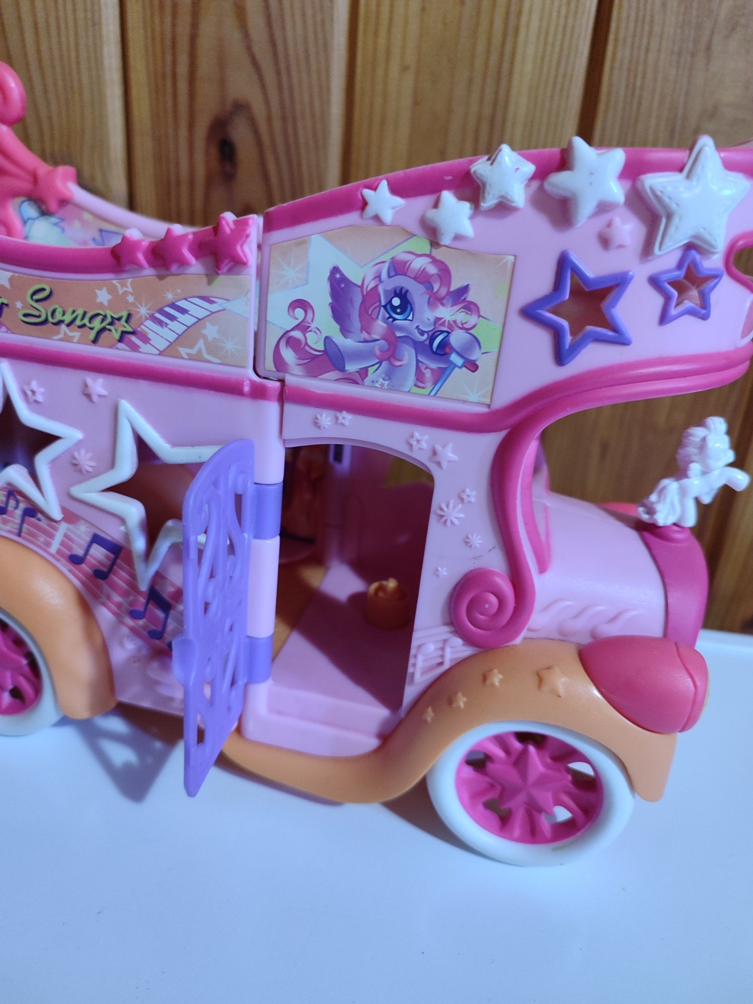 Поні. Машина для поні.  My little pony.