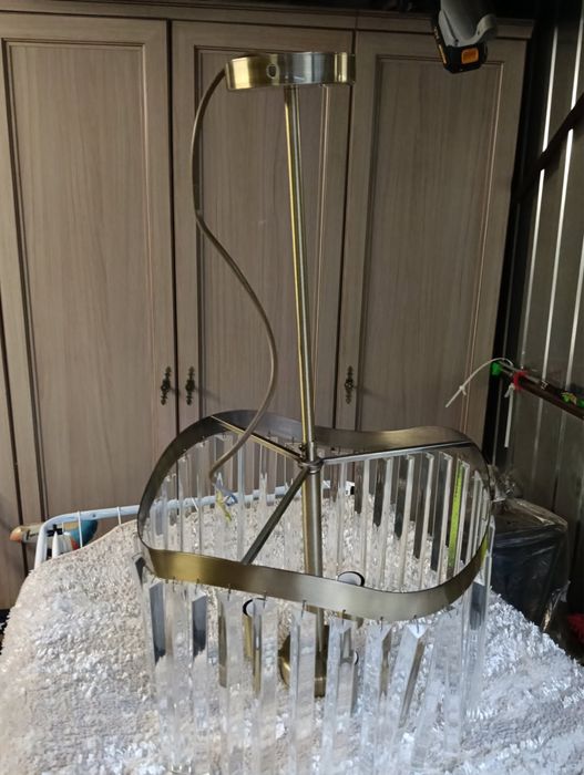 Lampa sufitowa z kryształkami