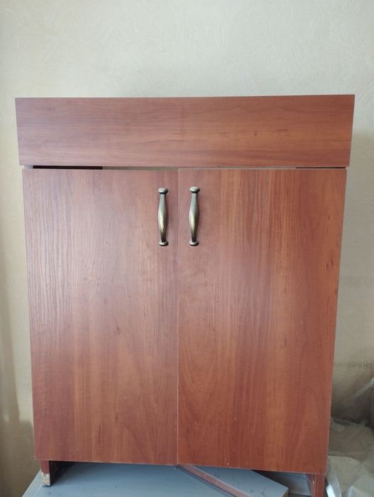 Кухонна тумба під умивальник