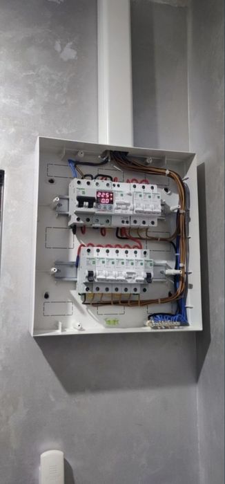 Електрик, аварійний виклик, монтаж