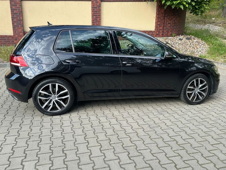 Volkswagen Golf CERAMIKA Nawi Kamera Radar Ledy MASAŻ KeyllesGO SERWIS