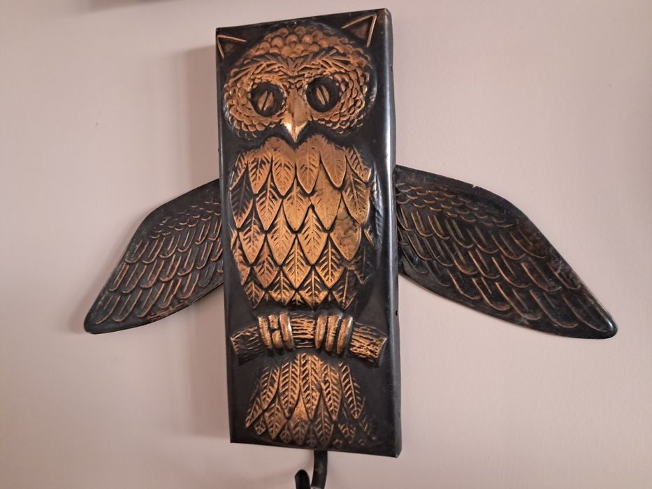 Вішак настінний у вигляді сови