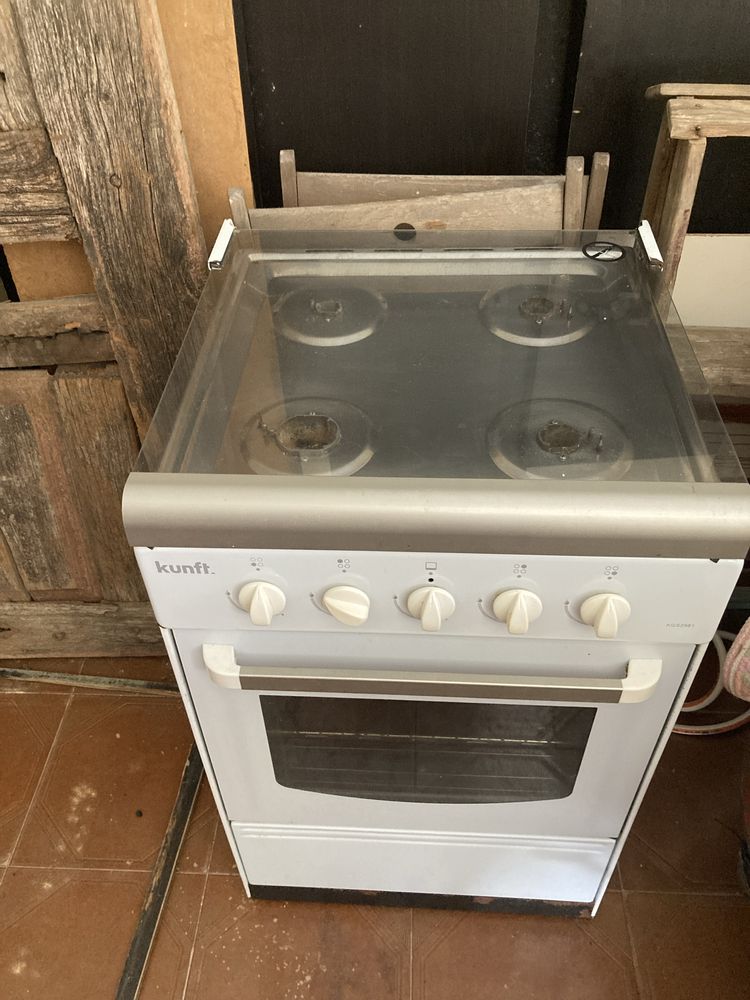 Forno e fogao a gas de botija