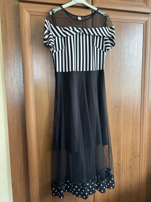 Сукня в ідеальному стані