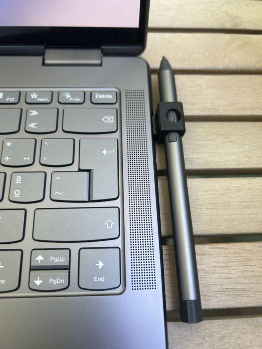 LENOVO YOGA 7 14iAL i5-1240P 8GB - SSD 512GB