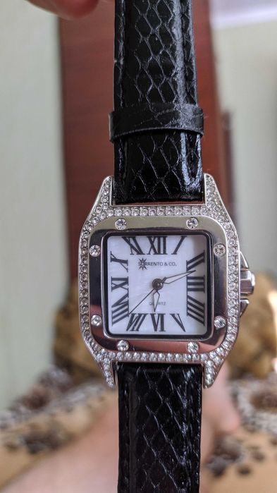 Женские часы Sorrento & Co