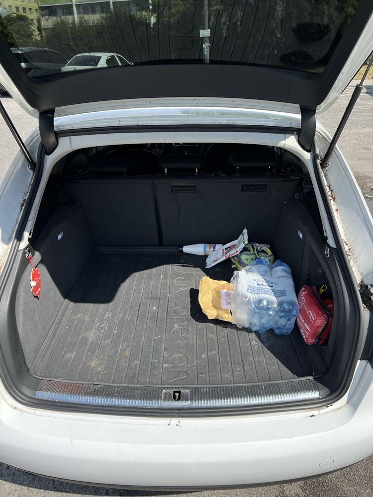 Audi A4 B8-2.0 TDI-KOMBI.