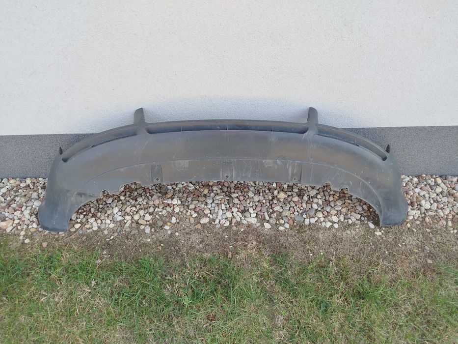 2 Dokładka spoiler spojler zderzaka przedniego A4 B6 Audi hokej