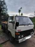 Toyota Dyna 150. Impecável de mecânica. Estado original. Pneus novos.