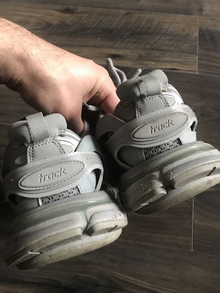 Balenciaga triple s r39