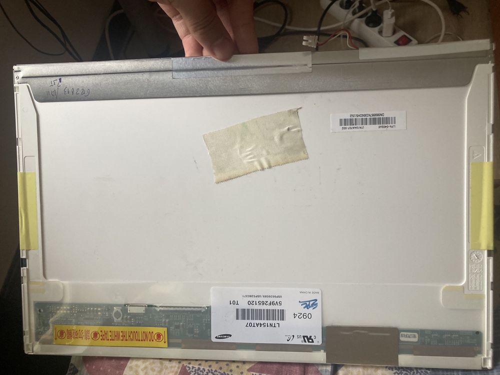Ecrã LCD 15,4 ‘’ Glossy Brilhante p/ vários modelos