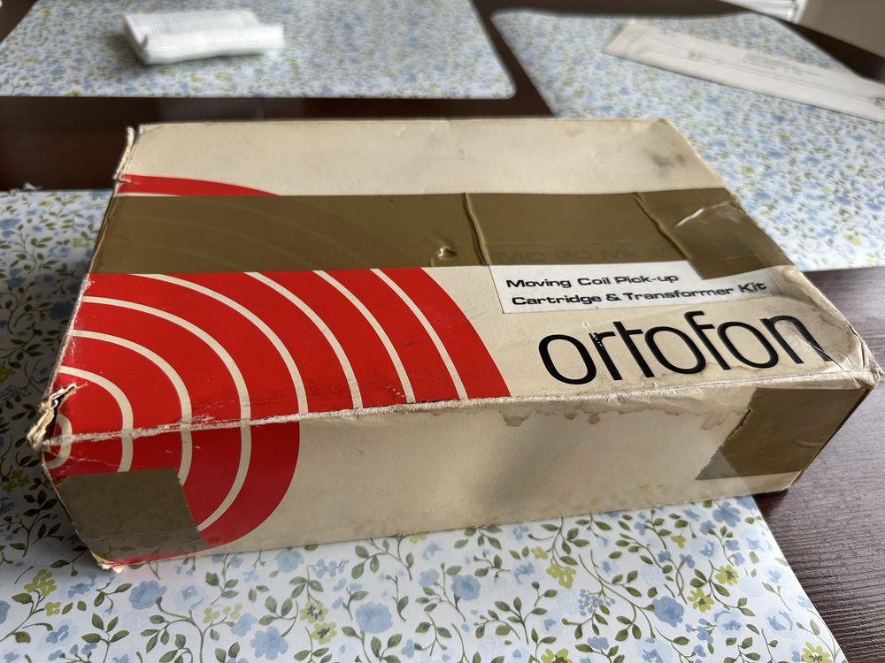 підвищуючий трансформатор для МС картриджів Ortofon, Denmark