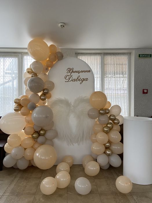 Фотозони,арки на хрещення,рочок,день народження