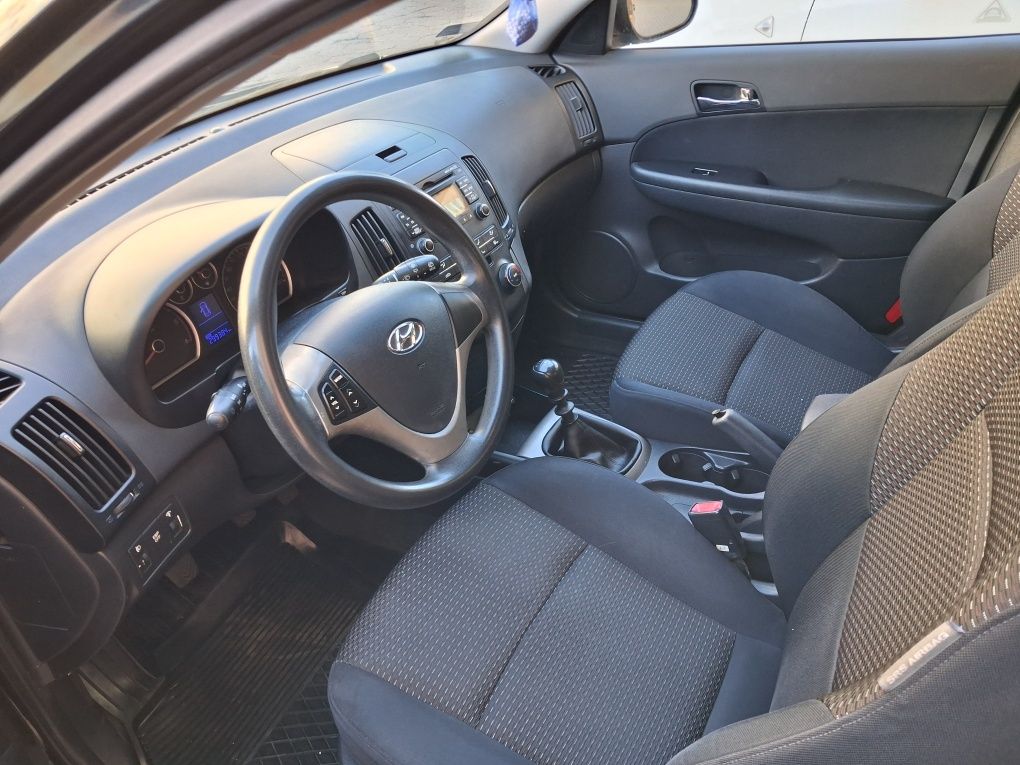Hyundai i30 1.6 crdi od os prywatnej