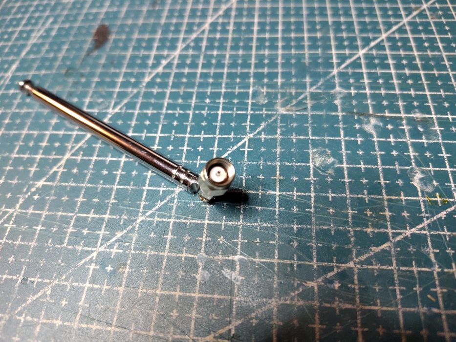 Antena teleskopowa SMA