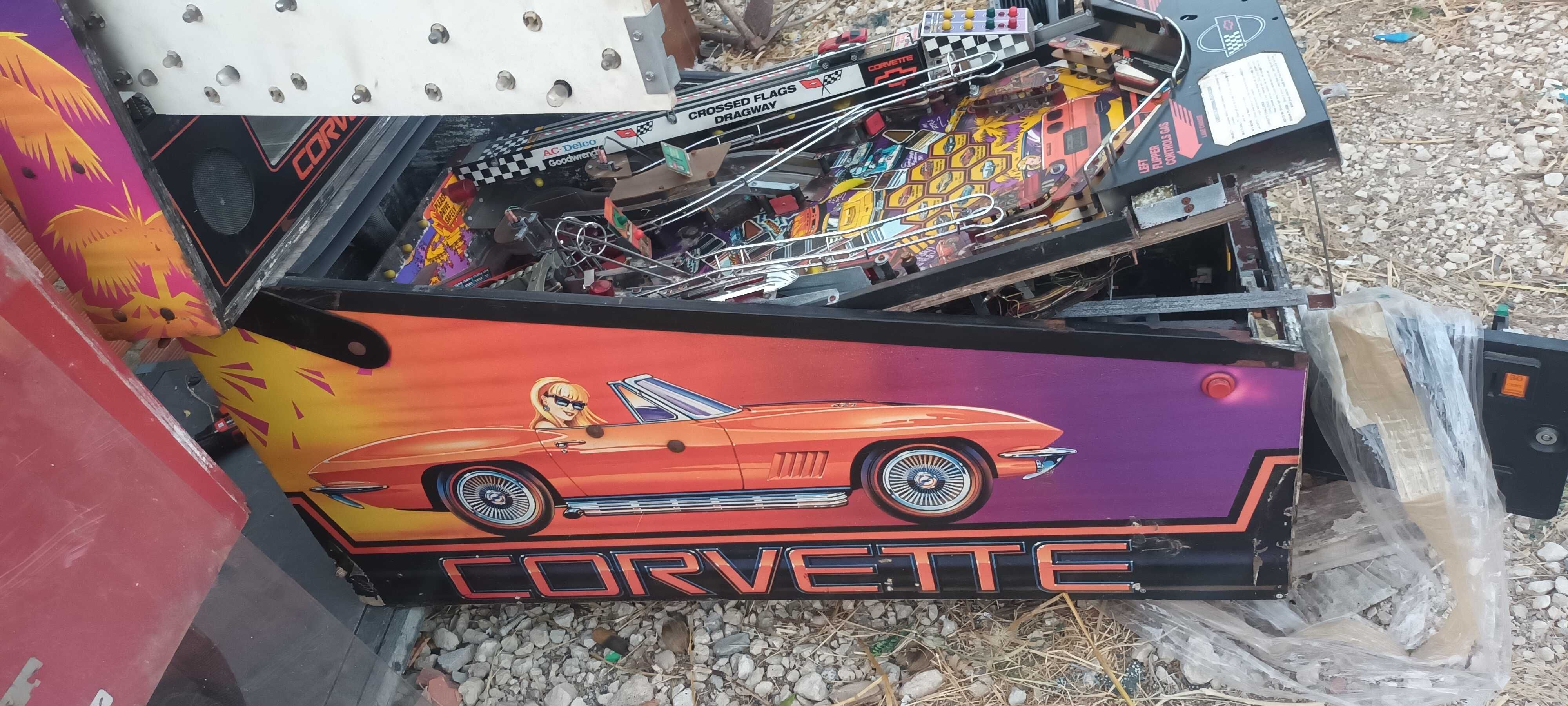 Flipper/pinball Corvette