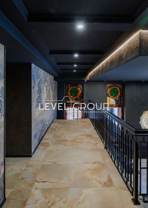 Унікальний новий Ресторан з ремонтом в серці Подолу