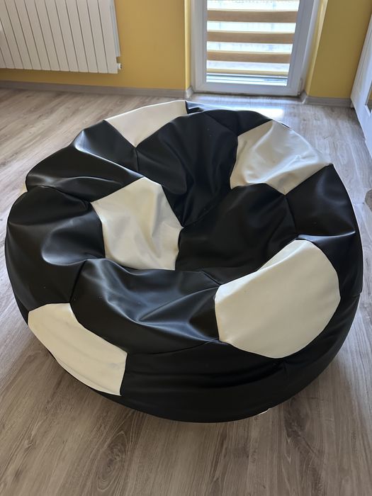 Puff – PIŁKA biało czany